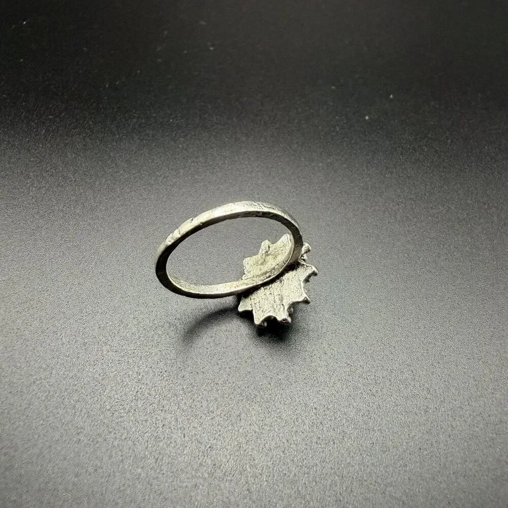 Bohemian Style Ring - Starburst  Sundance Moonstone Silver Tone Women’s Sz 5.75
